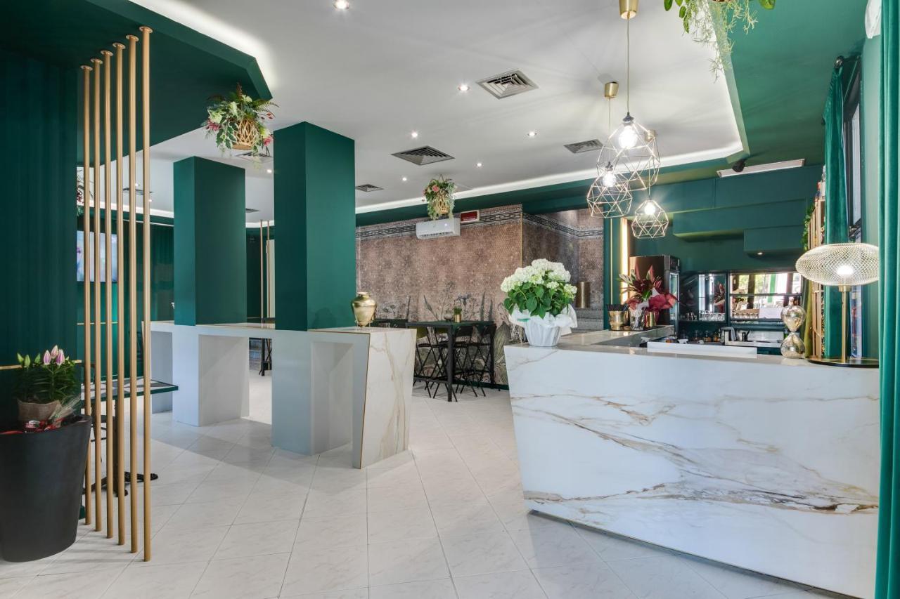 Hotel Sorriso Rimini Bagian luar foto