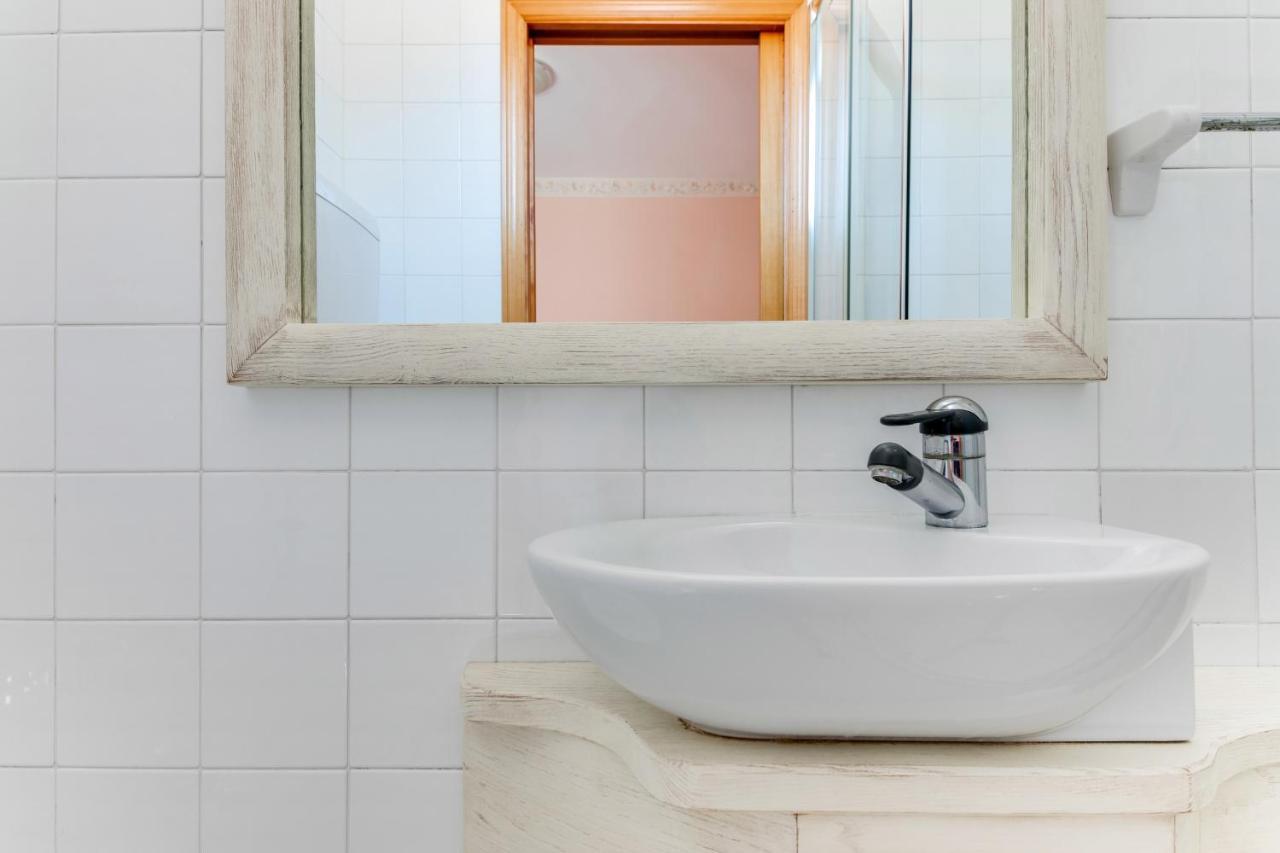 Hotel Sorriso Rimini Bagian luar foto