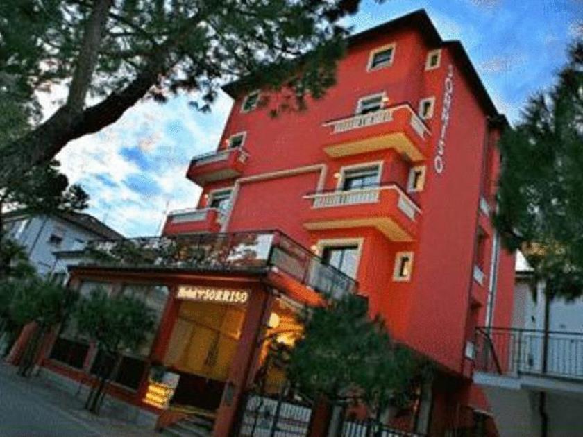 Hotel Sorriso Rimini Bagian luar foto